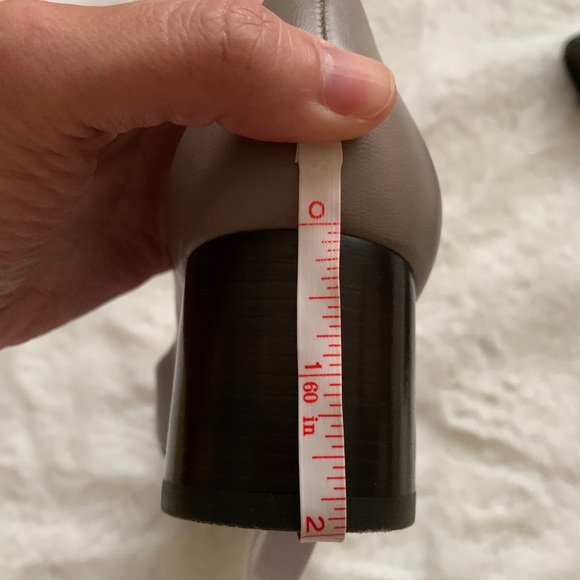 Like New Tory Burch Hope 50mm Nappa Leather - Picture 8 of 8